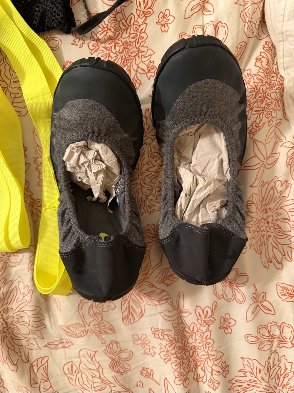 Nike Studio Air Wrap Yellow and Shoes and Ribbons RARE 2012 - Picture 11 of 12
